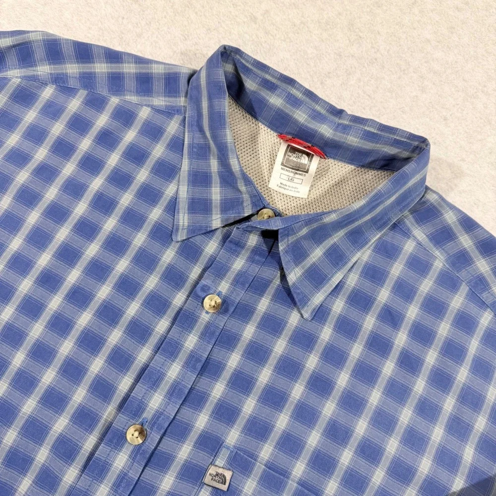 The North Face‎ Button Down Mens L Blue Plaid Long Sleeve AB5E Hiking Shirt